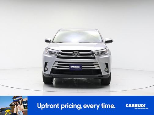 Silver 2018 Toyota Highlander Limited