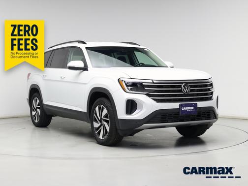 White 2025 Volkswagen Atlas SE w/Tech
