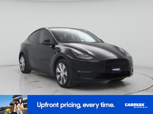 Black 2024 Tesla Model Y Long Range