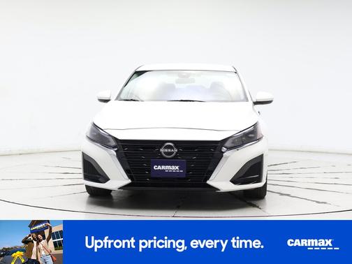 2023 Nissan Altima SV