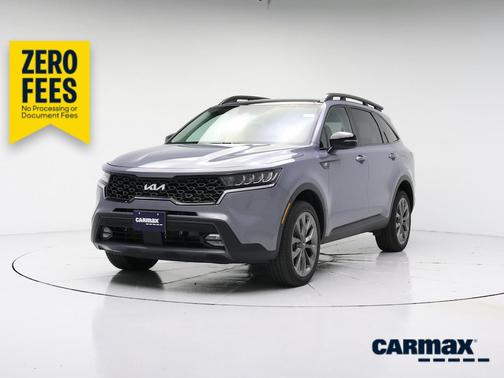 Silver 2023 Kia Sorento X-Line EX