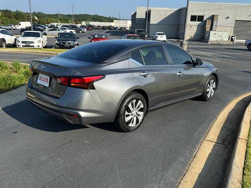 2024 Nissan Altima 2.5 S