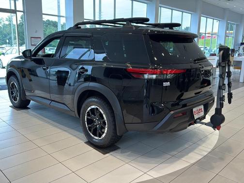 2025 Nissan Pathfinder Rock Creek
