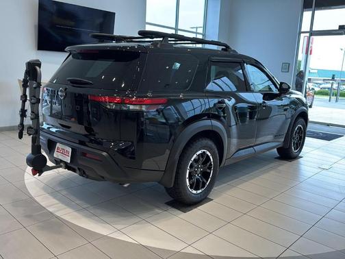 2025 Nissan Pathfinder Rock Creek