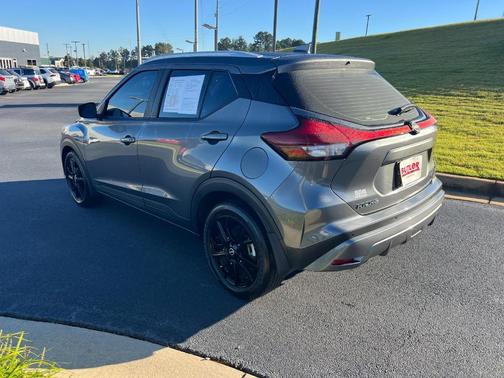 2023 Nissan Kicks SV