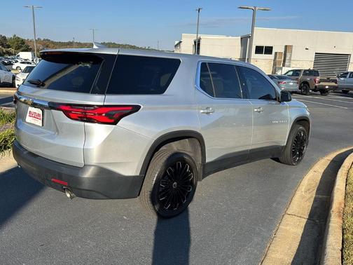 2022 Chevrolet Traverse LS