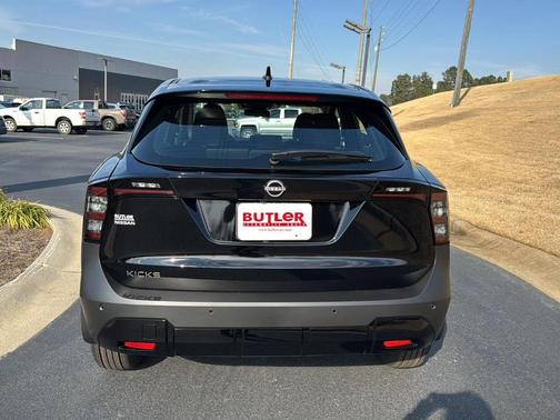 2026 Nissan Kicks S