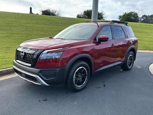 2025 Nissan Pathfinder Rock Creek