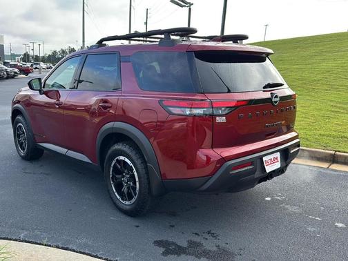 2025 Nissan Pathfinder Rock Creek