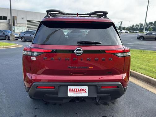 2025 Nissan Pathfinder Rock Creek