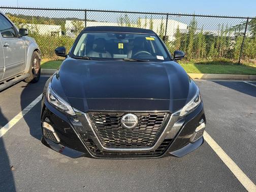 2021 Nissan Altima 2.0 SR