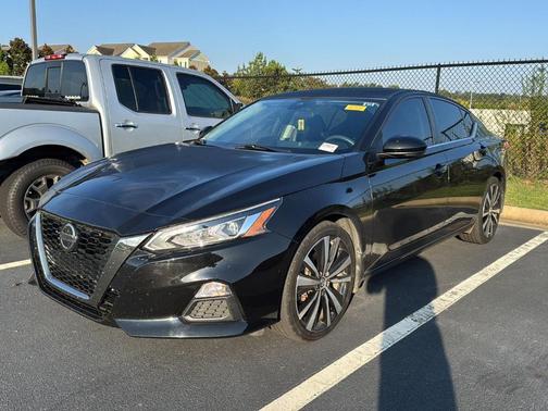 2021 Nissan Altima 2.0 SR