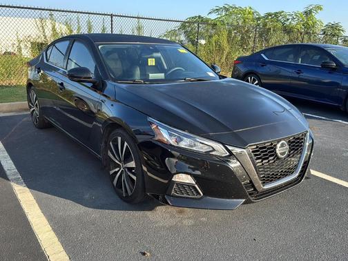 2021 Nissan Altima 2.0 SR