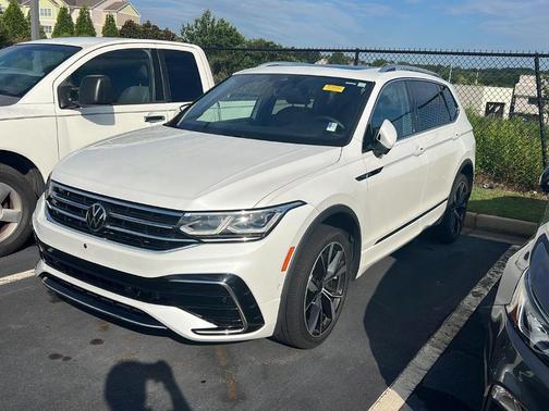 2022 Volkswagen Tiguan 2.0T SEL R-Line