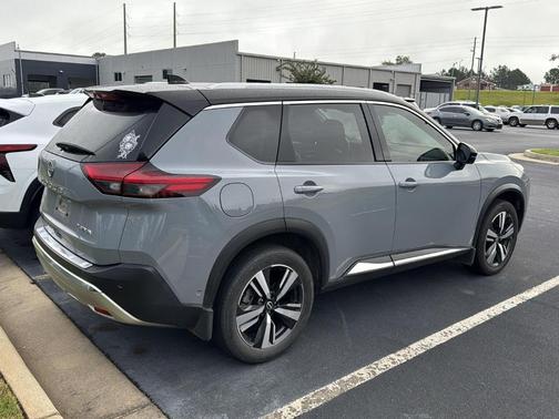 2022 Nissan Rogue Platinum