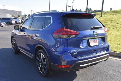 2020 Nissan Rogue SL