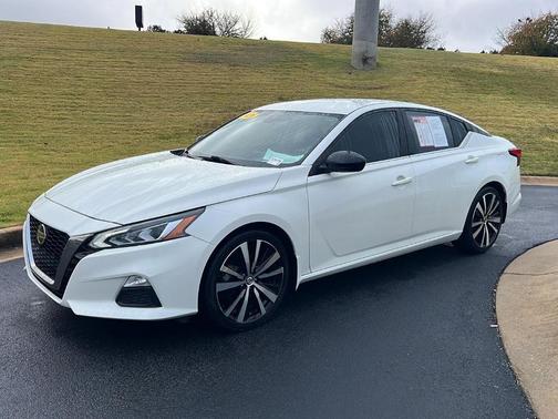2020 Nissan Altima 2.5 SR