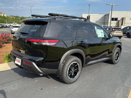 2025 Nissan Pathfinder Rock Creek