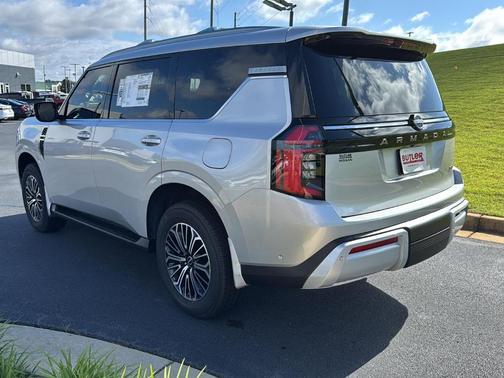 2025 Nissan Armada SL