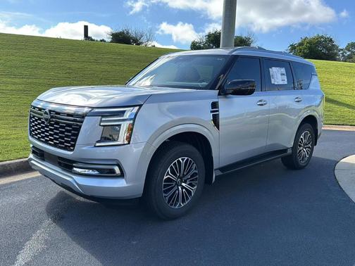 2025 Nissan Armada SL