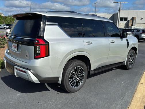 2025 Nissan Armada SL