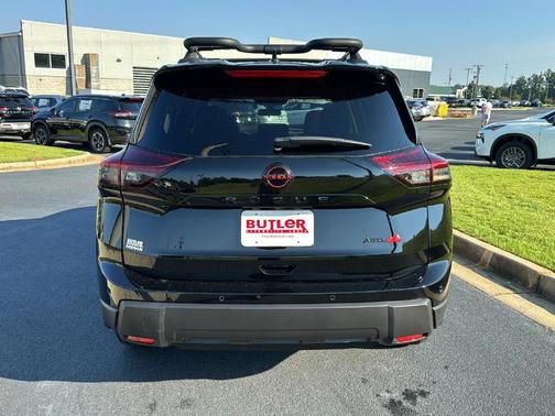 2025 Nissan Rogue Rock Creek