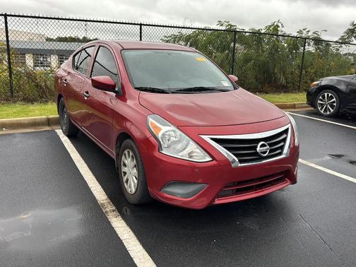 2017 Nissan Versa 1.6 S+
