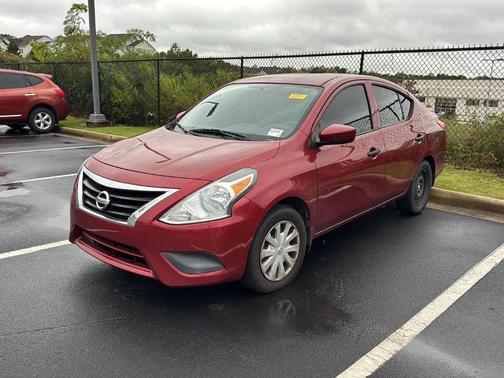 2017 Nissan Versa 1.6 S+