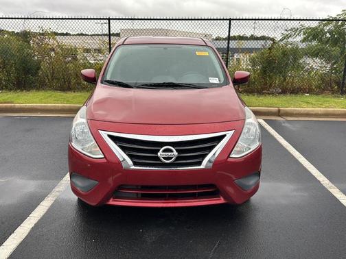 2017 Nissan Versa 1.6 S+