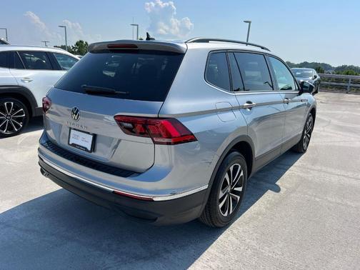 2024 Volkswagen Tiguan 2.0T S