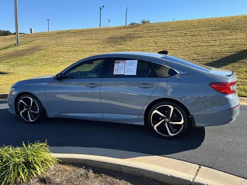 2022 Honda Accord Sport SE