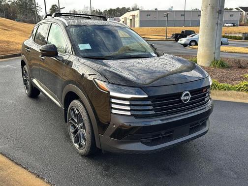 2026 Nissan Kicks SR