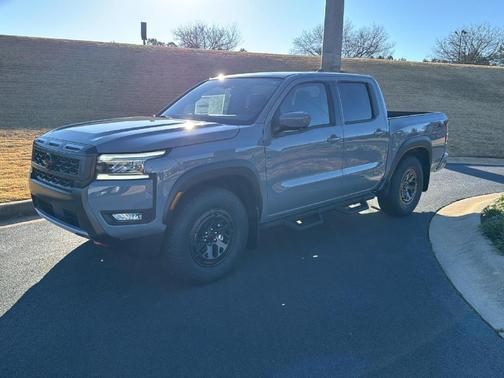 2025 Nissan Frontier PRO-X