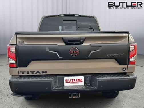 2023 Nissan Titan PRO-4X