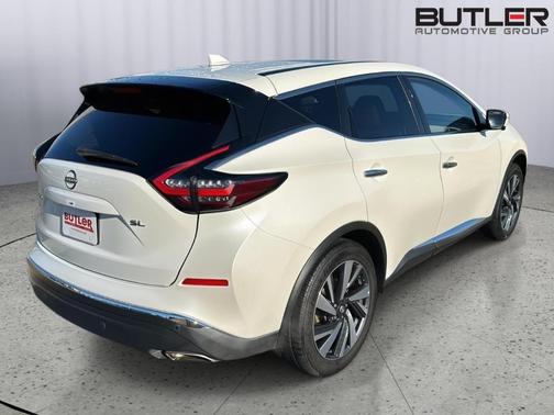 2023 Nissan Murano SL