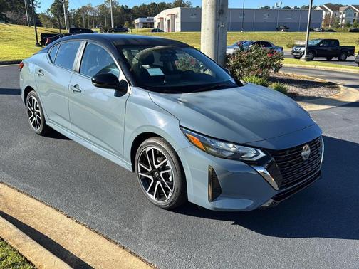 2025 Nissan Sentra SR