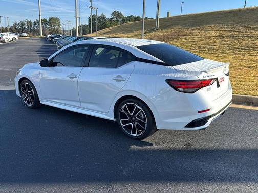 2024 Nissan Sentra SR