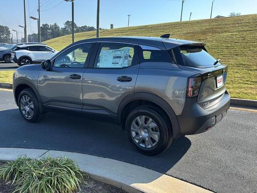 Gun Metallic 2026 Nissan Kicks S