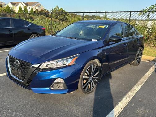 2022 Nissan Altima 2.5 SR