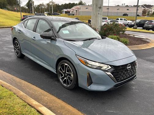 2025 Nissan Sentra SR