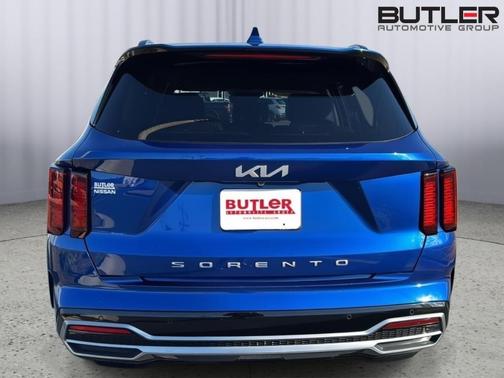2022 Kia Sorento S