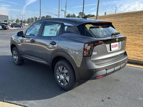 Gun Metallic 2026 Nissan Kicks S