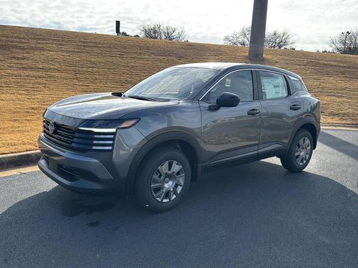 Gun Metallic 2026 Nissan Kicks S