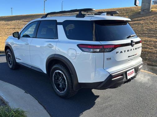 2025 Nissan Pathfinder Rock Creek