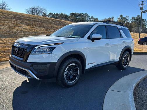 2025 Nissan Pathfinder Rock Creek