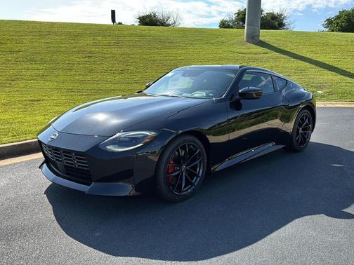 2025 Nissan Z Performance
