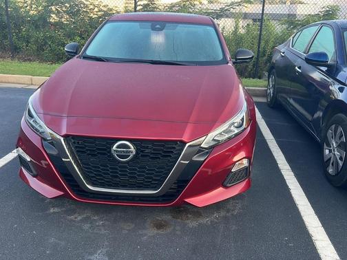 2022 Nissan Altima 2.0 SR