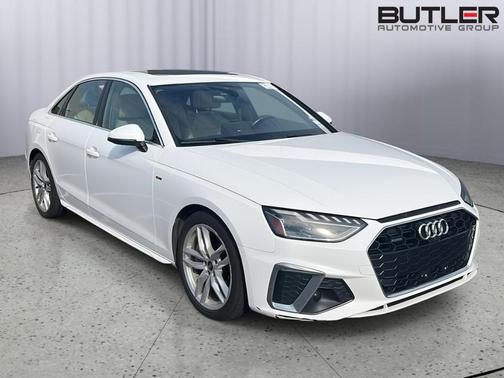 2023 Audi A4 45 S line Premium Plus