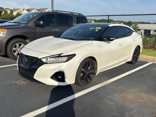 2021 Nissan Maxima SR