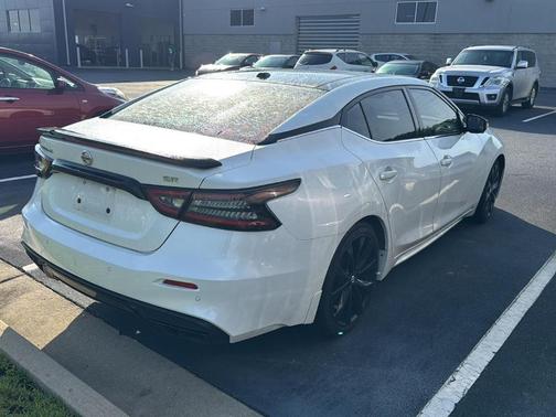 2021 Nissan Maxima SR